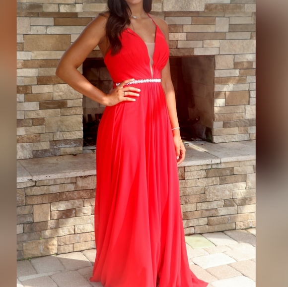Red Prom Dress - Picture 4 of 7